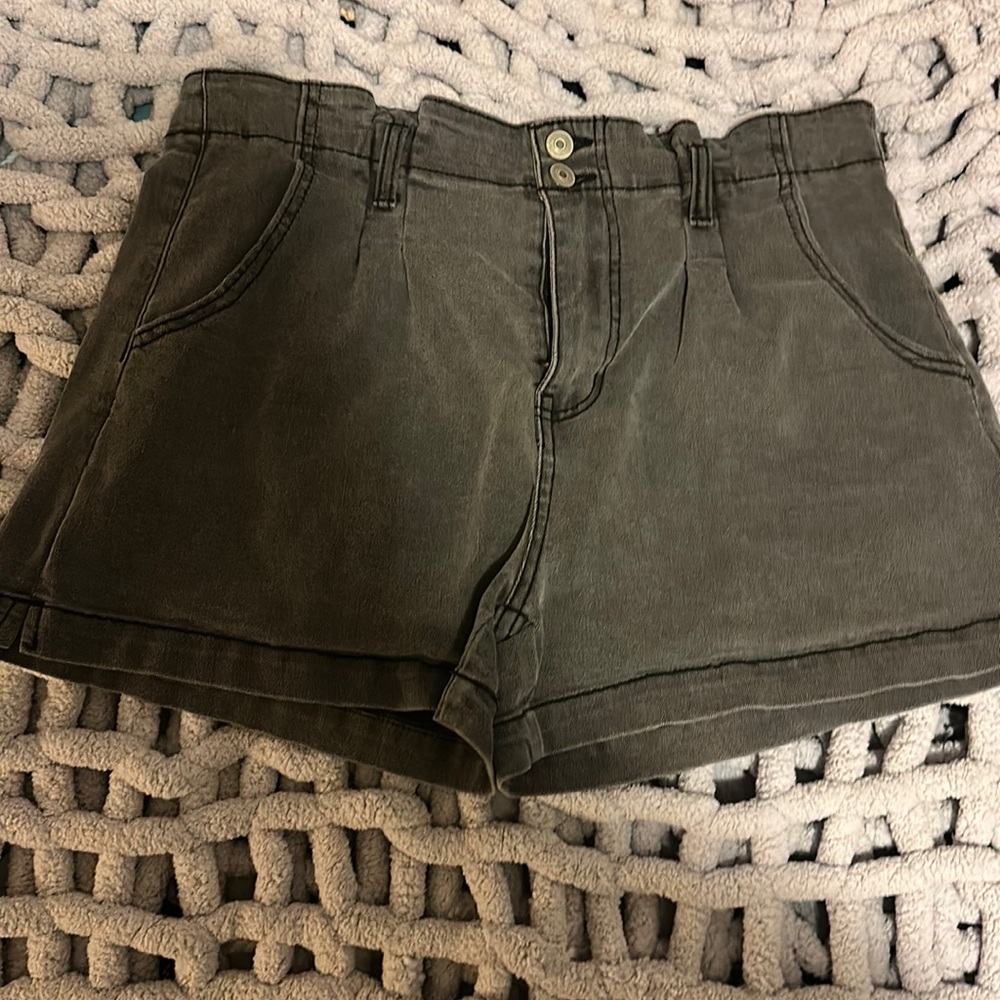High waisted black jean shorts
